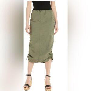 🔴 3/$12 No Boundaries Olive Green Midi Cargo Skirt! NWT! Size small (3-5)
